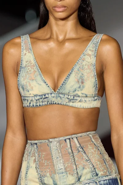 Look 1